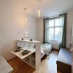 Apartman Tyrsova Design *