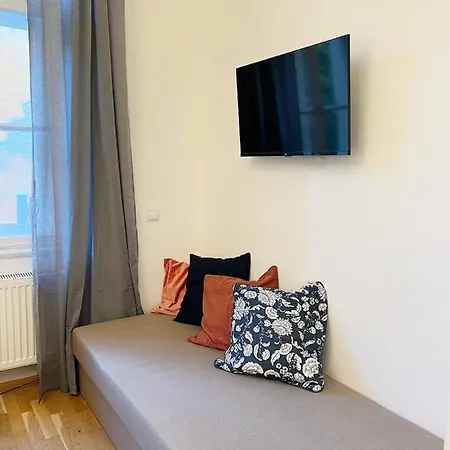 Apartment Tyrsova Design