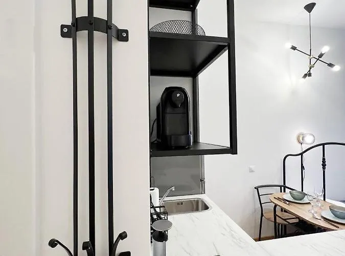 Tyrsova Design Apartamento